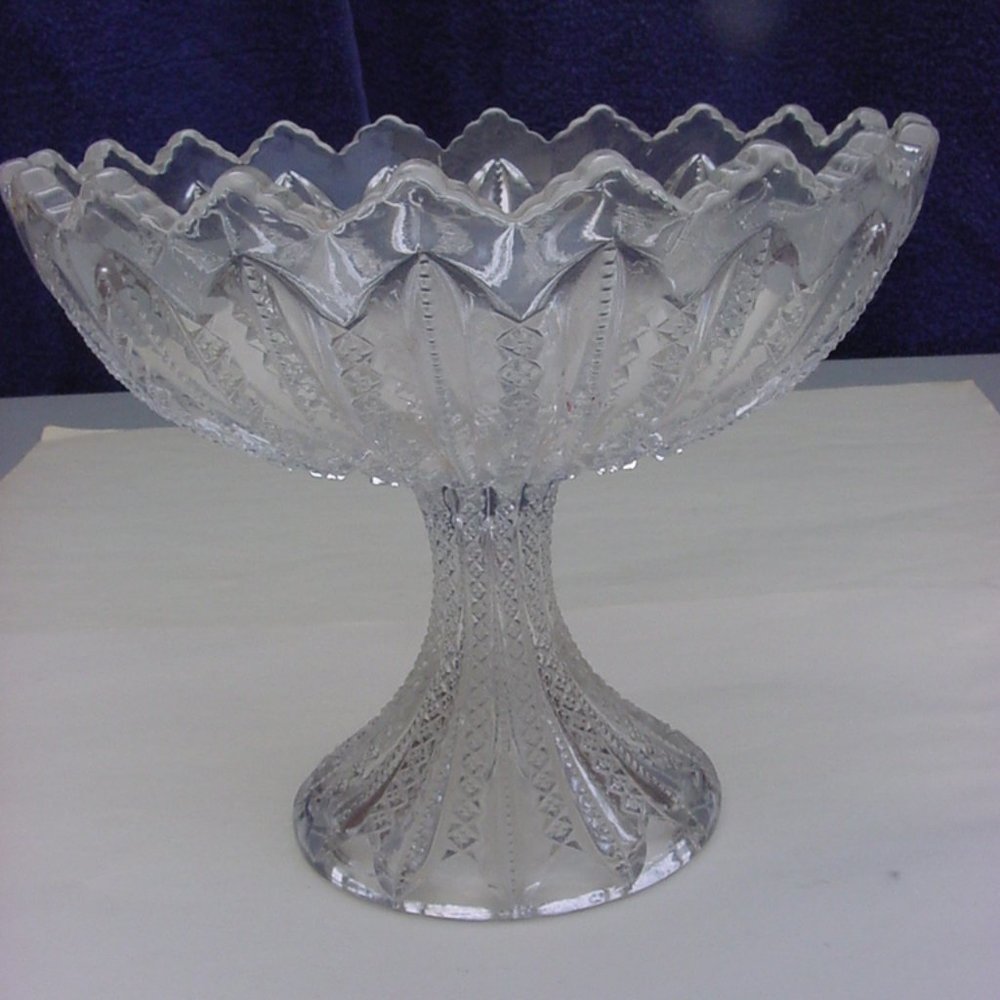 VINTAGE PRESSED GLASS LARGE COMPOTE